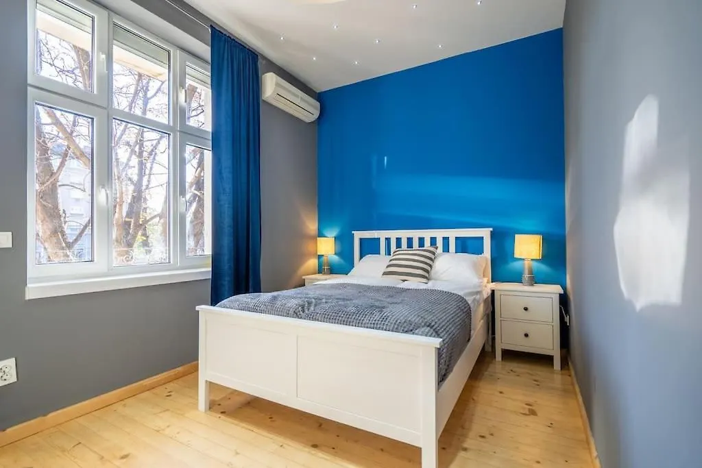 Daire Stylish Stay - 2Bdr, 2Bthr+ Free Parking Sofya Bulgaristan