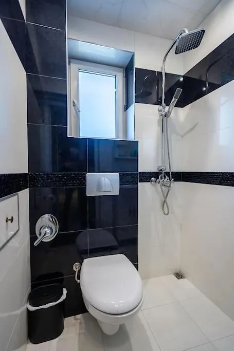 Stylish Stay - 2Bdr, 2Bthr+ Free Parking Sofya Daire