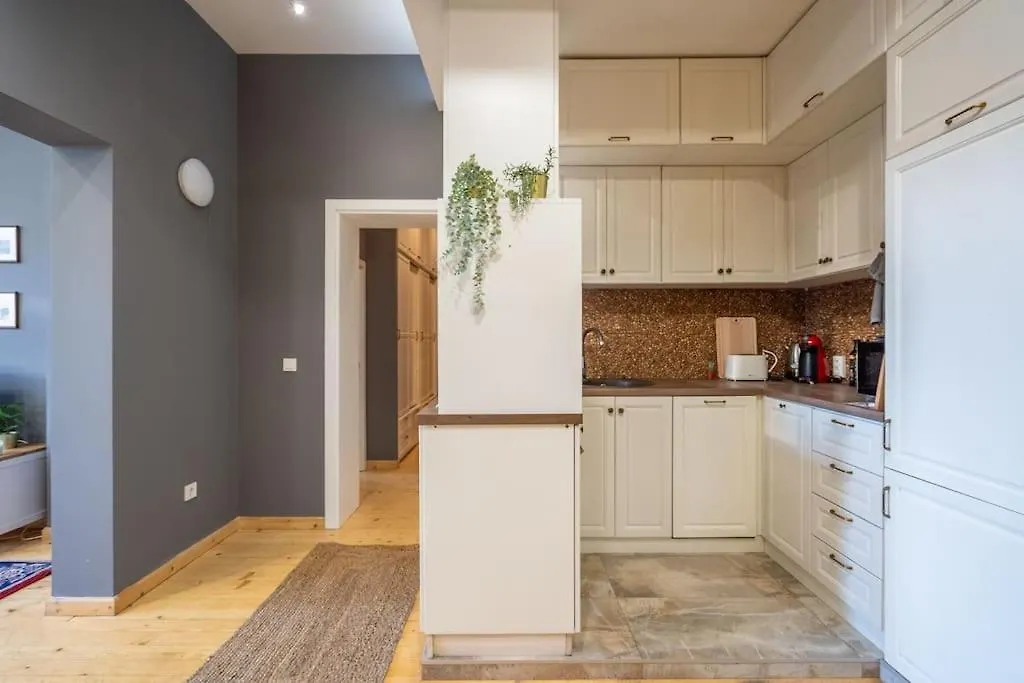 Stylish Stay - 2Bdr, 2Bthr+ Free Parking Sofya 0*,  Bulgaristan