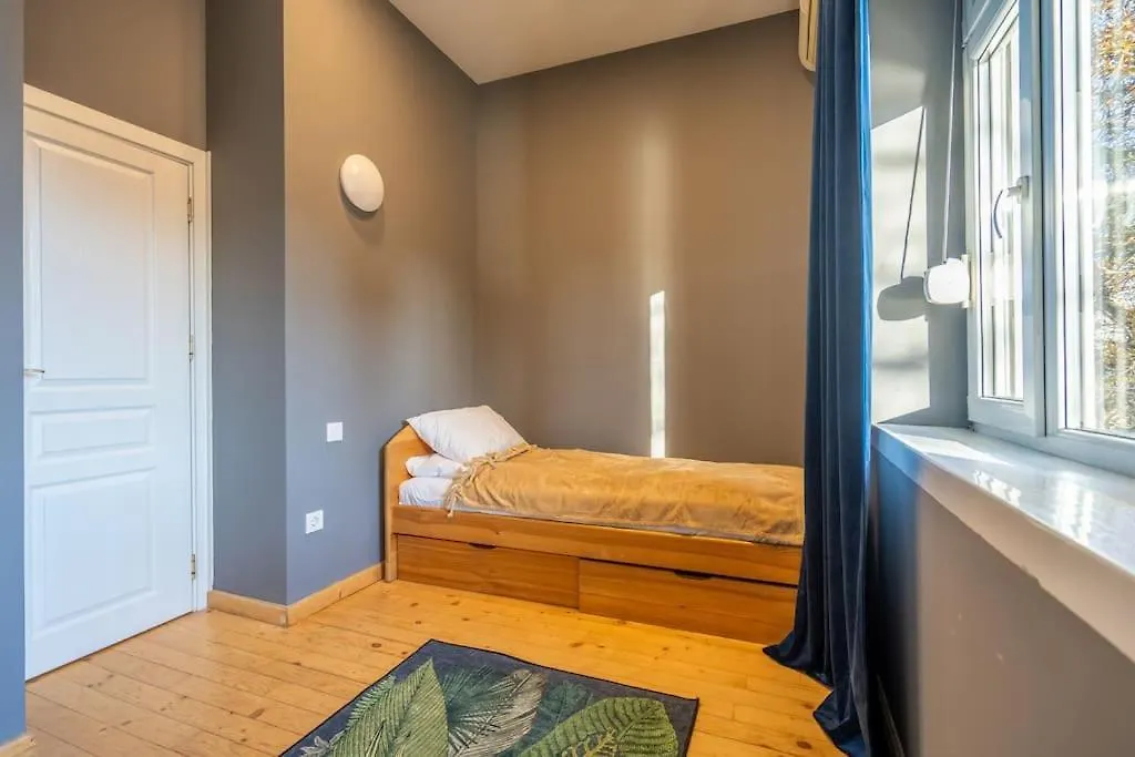Stylish Stay - 2Bdr, 2Bthr+ Free Parking Sofia Bulgaria