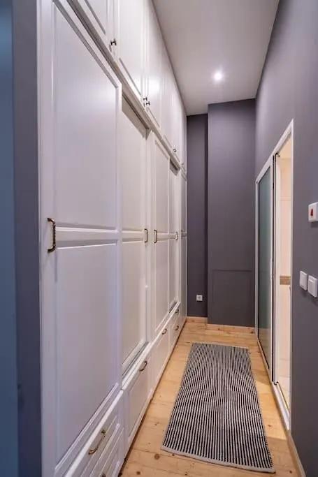 Apartment Stylish Stay - 2Bdr, 2Bthr+ Free Parking Sofia